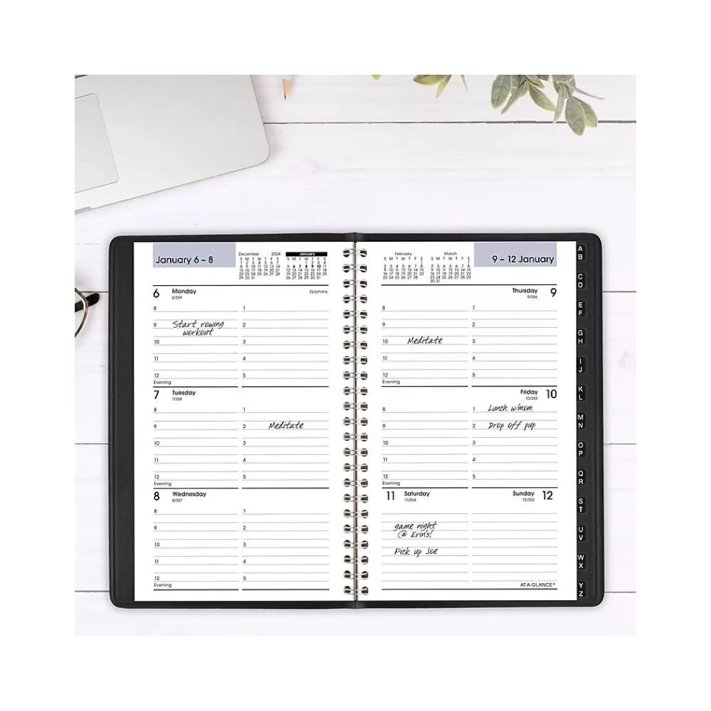 AT-A-GLANCE 2025 Planners<2025 DayMinder 5" x 8" Weekly Appointment Book, Faux Leather Cover, Black (G210-00-25)