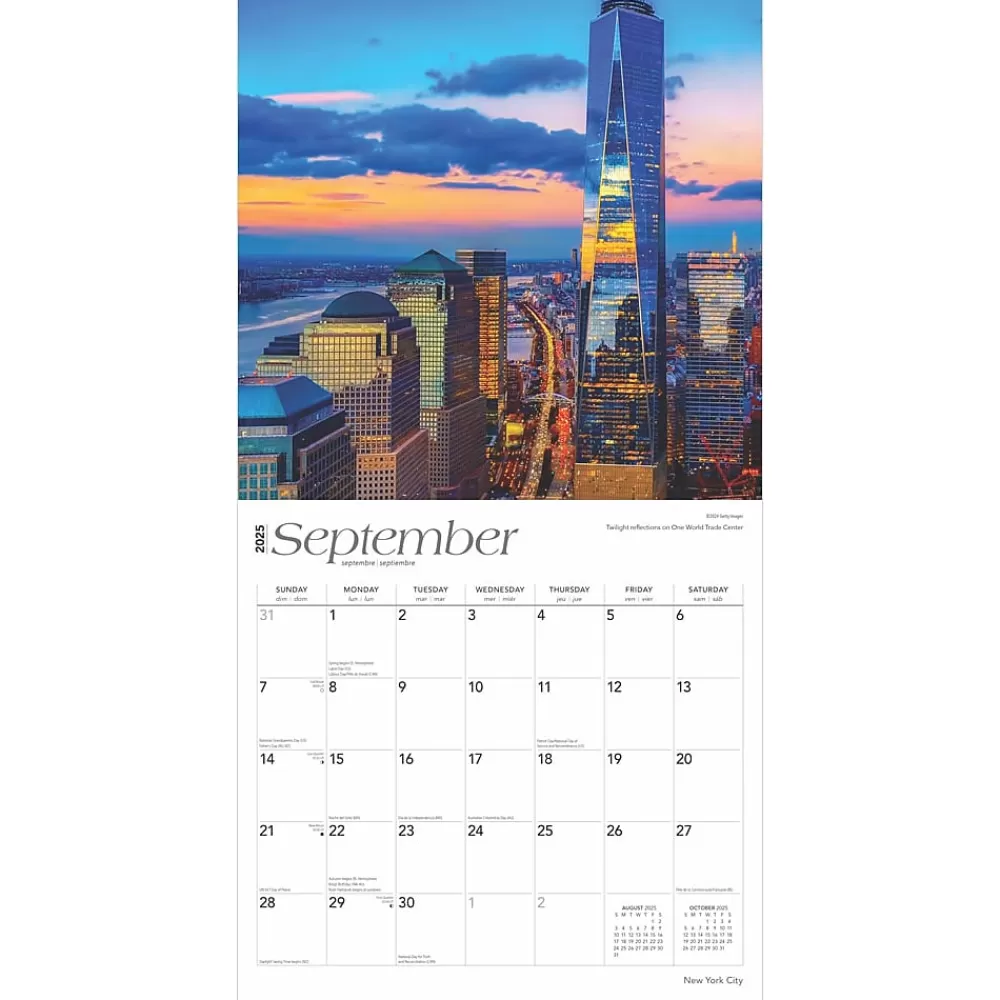 BrownTrout 2025 Calendars<2025 New York City 12" x 12" Monthly Square Wall Calendar (9781975477462)