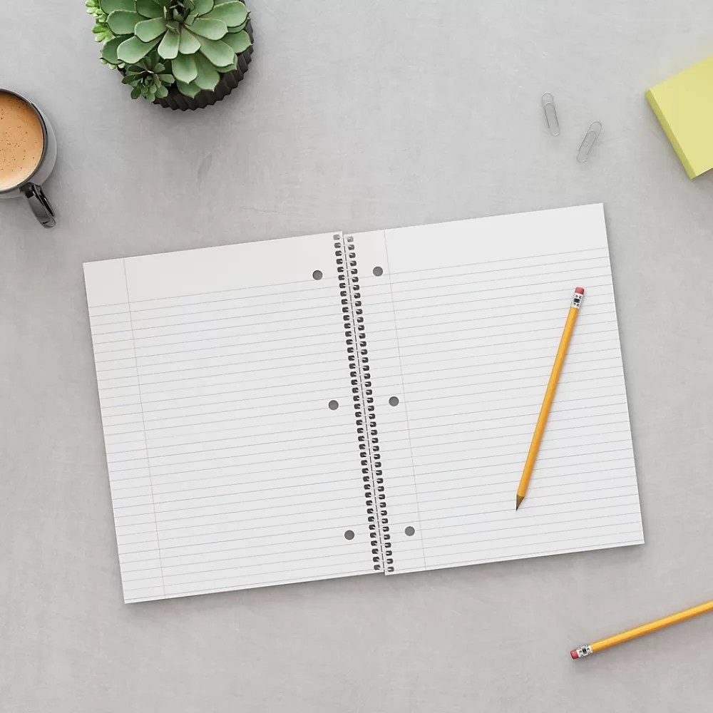 Staples Notebooks<Premium 1-Subject Notebook, 8.5" x 11", Graph Ruled, 100 Sheets, (TR58324)
