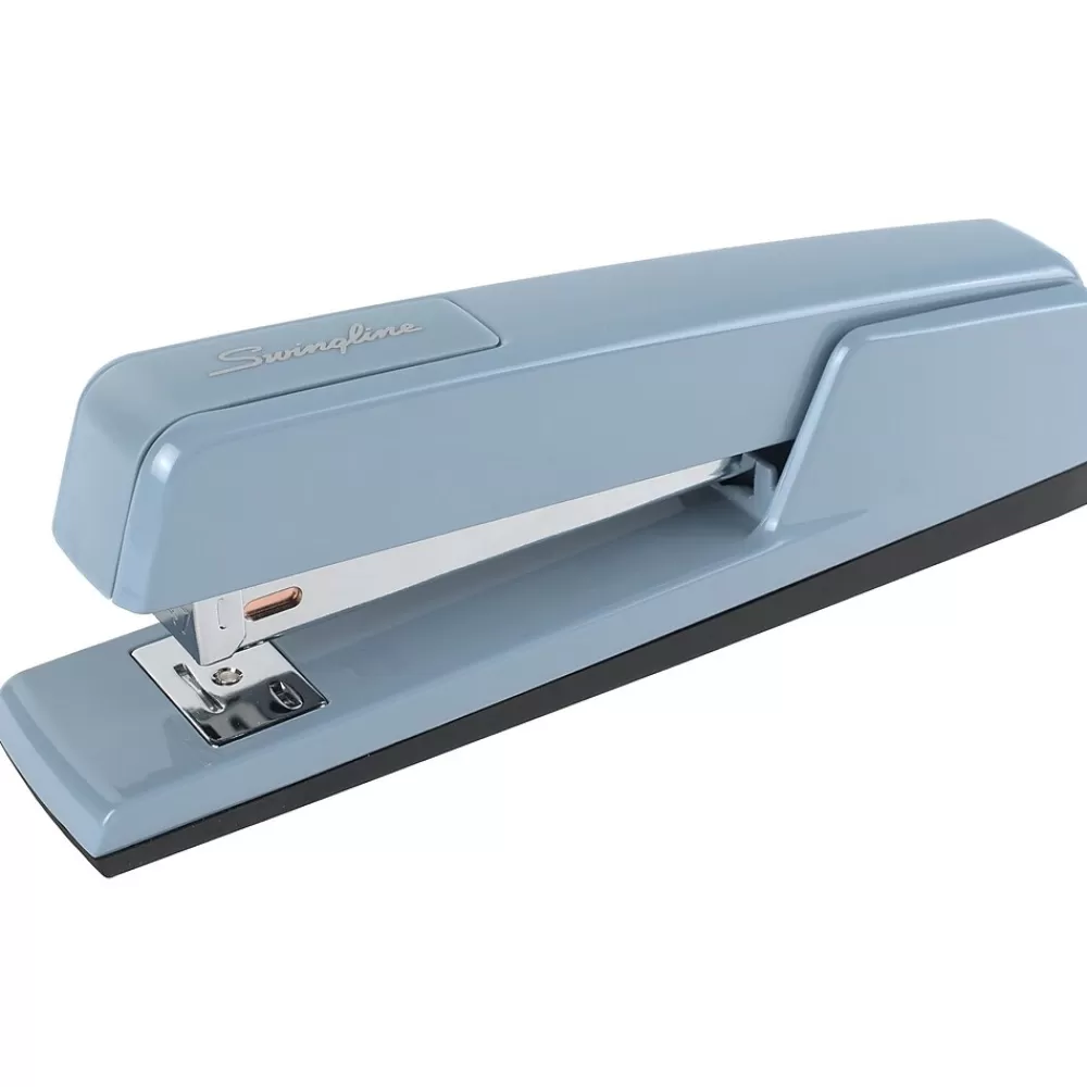 Swingline Staplers<747 Classic Metal Stapler, 20-Sheet Capacity, Sky Blue (74708)